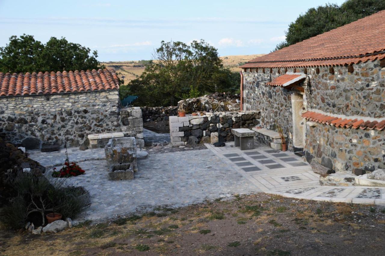 Su Montiju De Sa Falada Manna Cheremule Luaran gambar